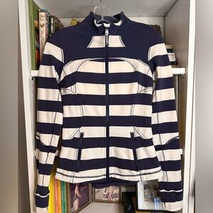 Lululemon Define Jacket. Size 4